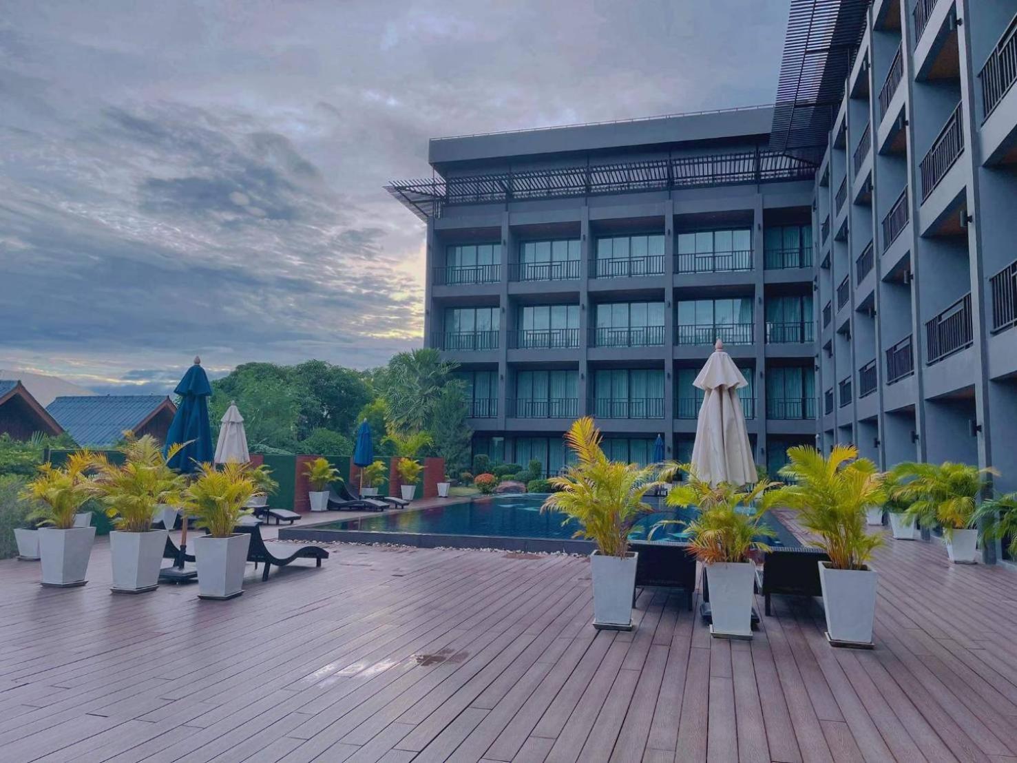 Sun Marina Cha-Am Hotel Exterior foto